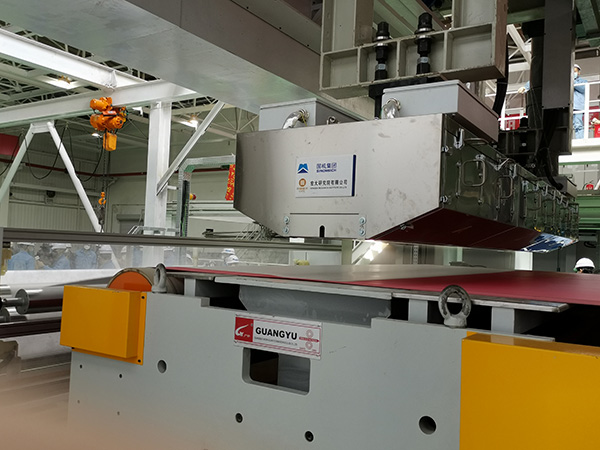 中國(guó)石化熔噴布生產(chǎn)線(xiàn)快速投產(chǎn)，助力口罩物資供應(yīng)